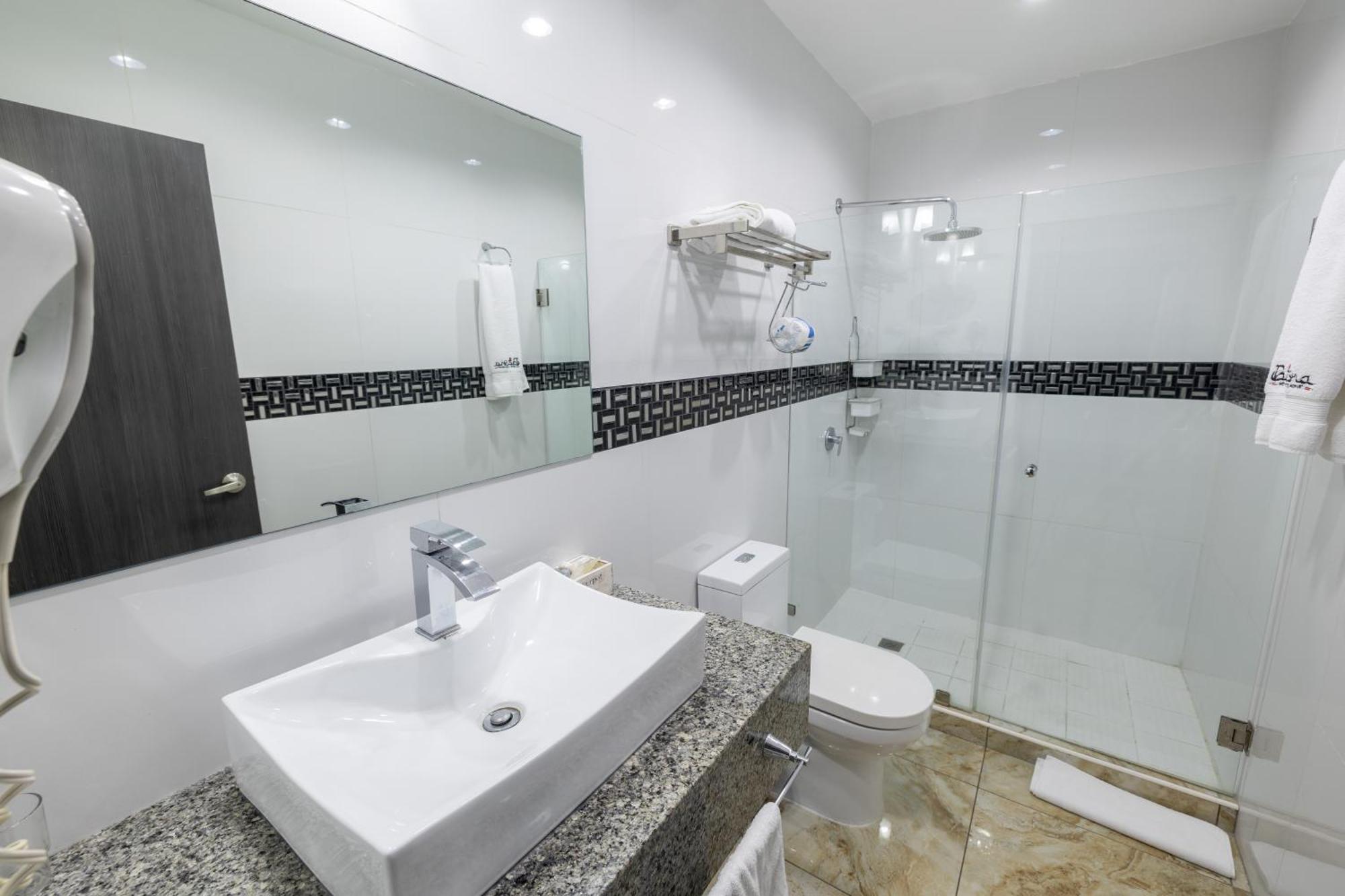 Basha Hotel & Restaurant San Pedro Sula Eksteriør bilde
